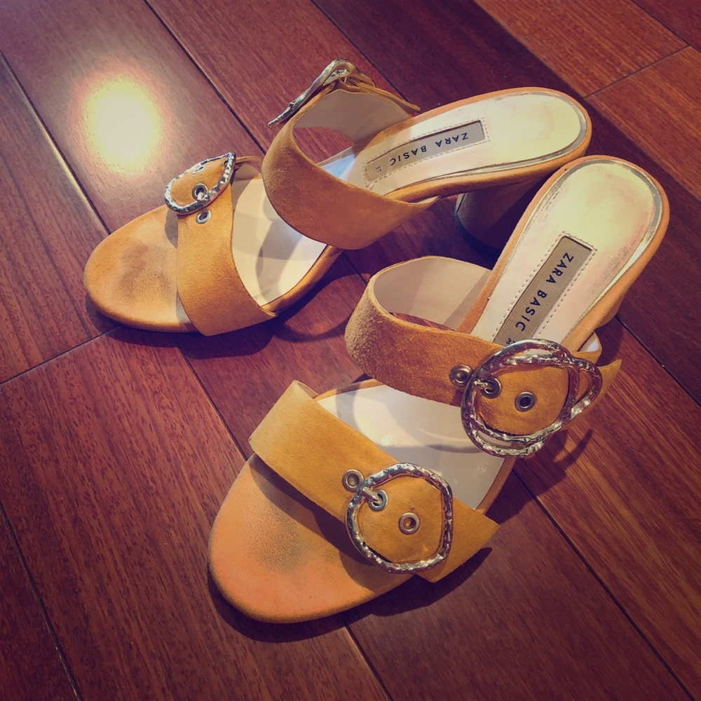Trendy summer shoes